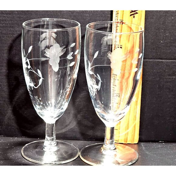 2 Princess House Heritage Juice Glasses 5" crystal etched 4oz vtg floral stemwar - Picture 5 of 6
